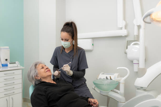 Best Emergency Tooth Extraction in Otsego, MI